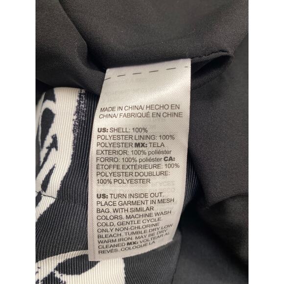 Chico’s black long sleeves, concealed zipper/snap Rose-Print Topper size 0(4-6) - Picture 13 of 15